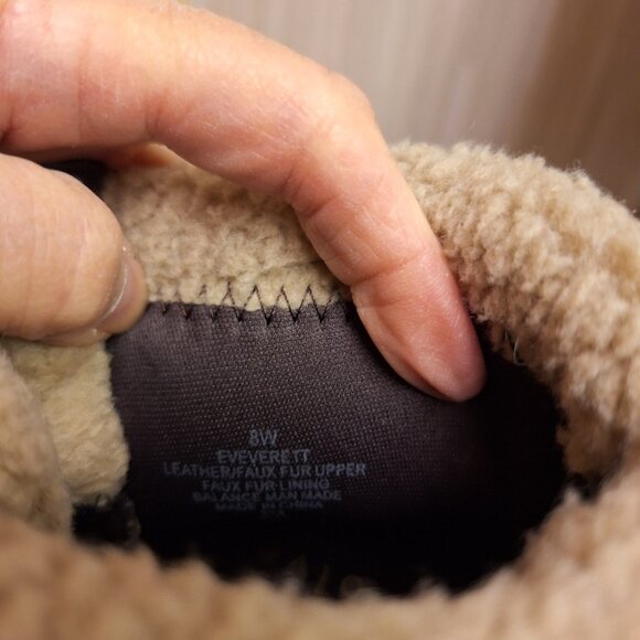 Easy Spirit "Evolve" Ankle Bootie - Size 8W - Picture 5 of 6